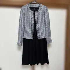ジャケットとドレスのセット9号