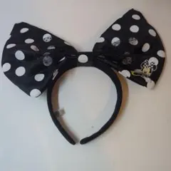 ディズニー　カチューシャ　ミニー　デカリボン　水玉　黒　ブラック　ドット　ビッグ ディズニー カチューシャ デカリボン 水玉 黒 ブラック ドット ビッグ