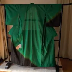 Item thumbnail for item 5a7112d8-d8d2-4351-bd1e-45cafa15e057