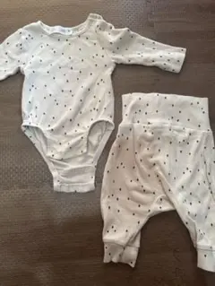 zaraベビー ロンパース