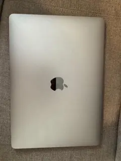 MacBook Air M1 バッテリー100%