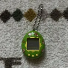 亀*様 海外版　たまごっち 黄緑色