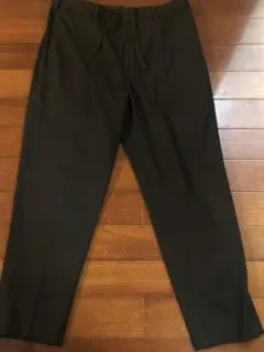 ユニクロ スマートアンクルパンツ L・ブラック