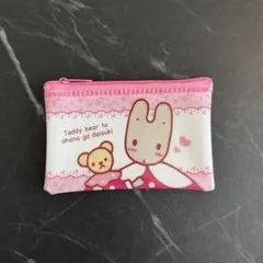 サンリオキャラクターズ フラットポーチ マロンクリーム　セリア