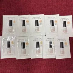 マキアージュ　ドラマティックエッセンスリキッド　オークル10 パウチサンプルのサムネイル