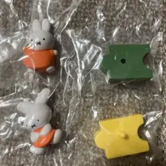 Item thumbnail for item 12e7bb54-8fd7-454d-a180-5cd8dabfd6b6