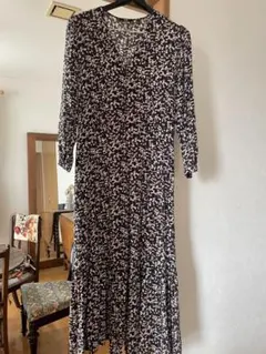 UNIQLO 花柄 ロングワンピース