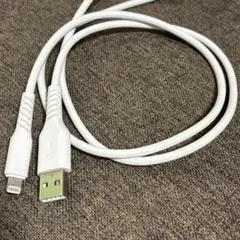 USB-A to Lightningケーブル ホワイト