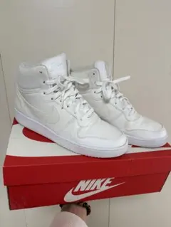 Nike ホワイト ハイカットスニーカー