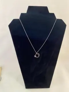 星形 スワロフスキー付き 月型ネックレス