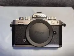 Nikon Zfc 美品　シャッター回数少　望遠レンズ　単焦点2個セット Nikon Zfc 美品 シャッター回数少 望遠レンズ 単焦点2個セット - メルカリ