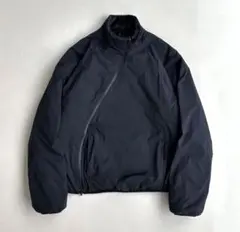 極美品 ヘルノ ラミナー ジップアップジャケット ウォーターレペレント