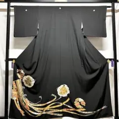 【795】友禅•金彩•刺繍 黒留袖(さが美ニューはればれ加工済タグ)のサムネイル