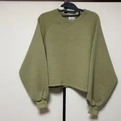 リプシィム　新品タグ付き　トップス　カットソー　プルオーバー