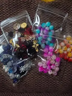 ビーズセット 多様な色とデザイン