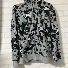 ユニクロ STAR WARS パーカー Ｍボア フォースの覚醒 迷彩