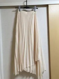 ZARA ベージュ プリーツスカート XS