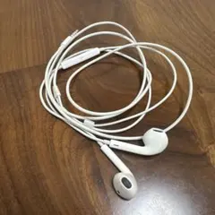 Apple 純正イヤホン 音量調整付き