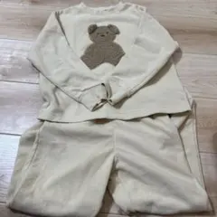 クマ　フリースパジャマ上下セット　GU