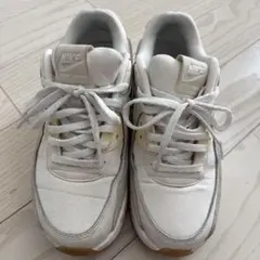 NIKEエア マックスLV8 90 ホワイト23センチ