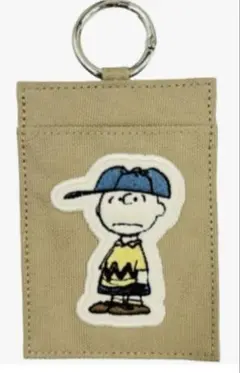 SNシングルパスケース　アップリケチャーリー・ブラウン