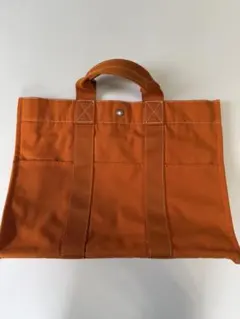 Item thumbnail for item 2d492d58-96b8-4d8d-ab88-21a4eacd5a78