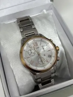 CITIZEN xC エコドライブ クロノグラフ 腕時計のサムネイル