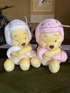 ディズニー プーさん ぬいぐるみ(M) 干支　巳2025 紅白　赤白