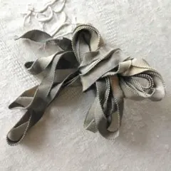 ②【4.5m】　グレージュに乾土斑抜染インディゴブラウン斑染のペタシャムリボン