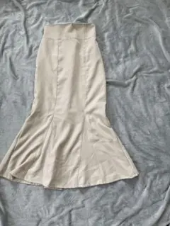 ベージュ フレアスカート ギャザー入り