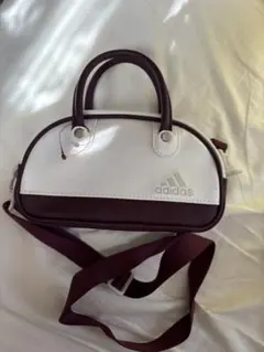 adidas ショルダーバッグ ホワイト/バーガンディ