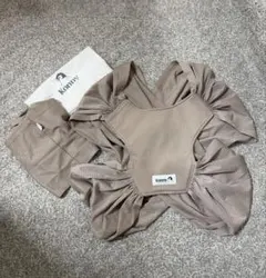 【美品】Konny コニー　メッシュタイプ 抱っこ紐 Mサイズ　ベージュのサムネイル