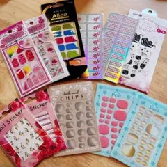 ネイルシール デザイン多彩　大量　まとめ売り　新品