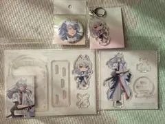 カラフルピーチ　どぬくさん　アクスタ　缶バッジ　アクキー　からぴちコレクション