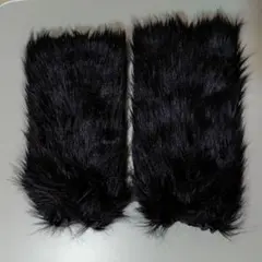 SHEIN 黑色毛絨腿套