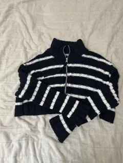 ZARA クロップド丈　カーディガン