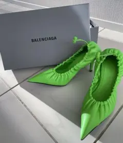 【新品未使用】【値下げ】バレンシアガ　パンプス ヒールのサムネイル