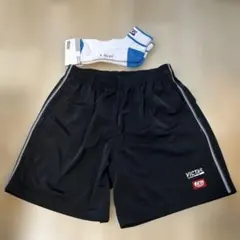 美品 VICTAS ヴィクタス 卓球 半ズボン XLサイズ おまけ(靴下付