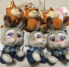 ズートピア　ぬいぐるみ　マスコット