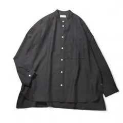 美品 【HUIS.】HUIS×尾州” ウールトロバンドカラーオーバーシャツ 黒