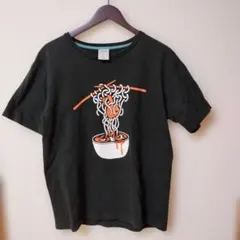 CUNE ラーメン うさぎ Tシャツ ブラック Lサイズのサムネイル