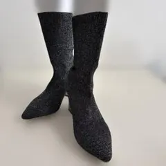 ラメスリーブショートブーツ 黒とシルバ　23センチ　7センチヒール　新品未使用品