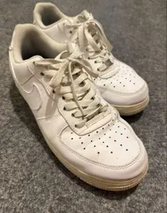 NIKE AIR FORCE 1 '07