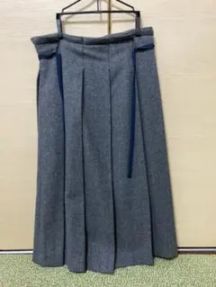 ウールプリーツスカートのサムネイル