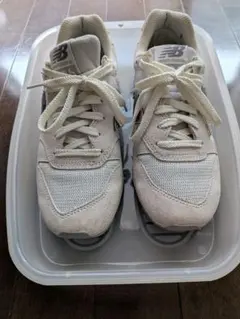 New Balance スニーカー CM996UH2