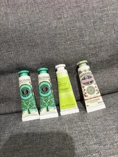 新品未使用 ロクシタン ハンドクリーム SLスノーSH 10ml