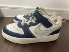 Nike キッズスニーカー ホワイト/ネイビー