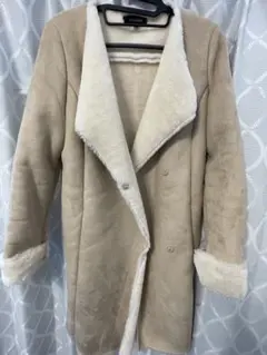 ベージュ ムートンコート S