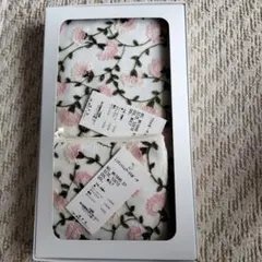 [値下げ]　ピンクの花の白地ポーチ２個セット
