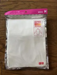 ユニクロ　ヒートテック　タートルネックT（長袖）　M オフホワイト